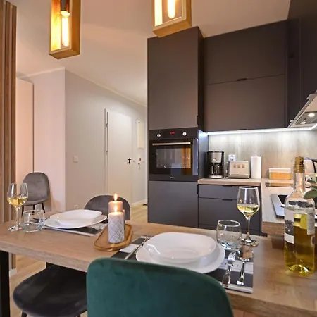 Apartamenty Bryza - Osiedle Sun Towers 38-39, Parking W Garazu Swinoujscie Exterior photo