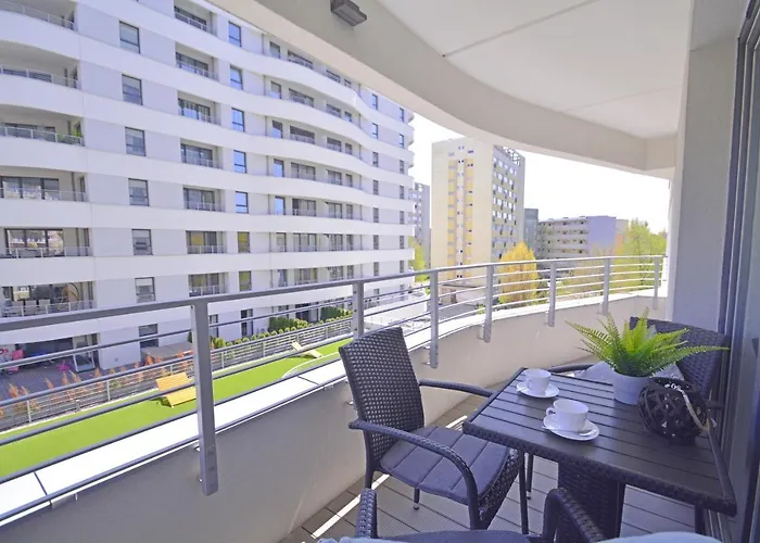 Apartamenty Bryza - Osiedle Sun Towers 38-39, Parking W Garazu